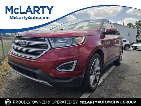 Used 2018 Ford Edge Titanium w/ Equipment Group 301A FWD image 1