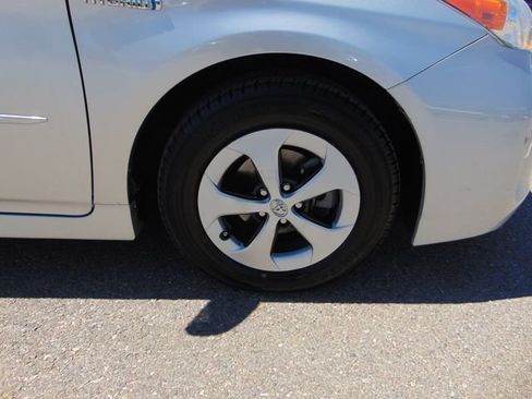 Used 2012 Toyota Prius Three FWD image 26