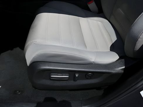 Used 2020 Honda CR-V EX image 14
