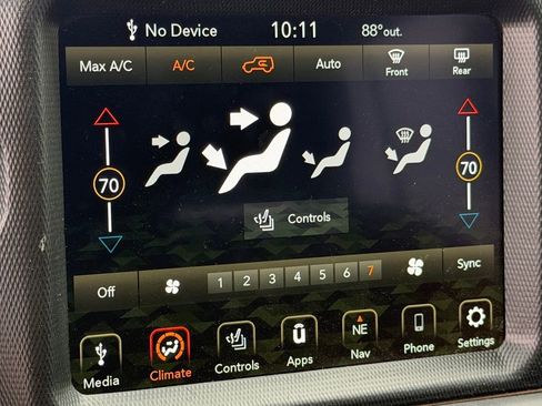Used 2022 Jeep Wrangler Unlimited Rubicon 4xe w/ Cold Weather Group AWD/4WD image 22