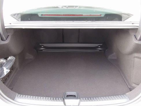 New 2026 Mercedes-Benz E 350 4MATIC Sedan image 22