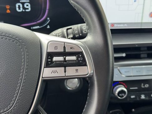 Used 2023 Kia Telluride S image 30