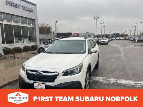 Used 2021 Subaru Outback Premium image 7