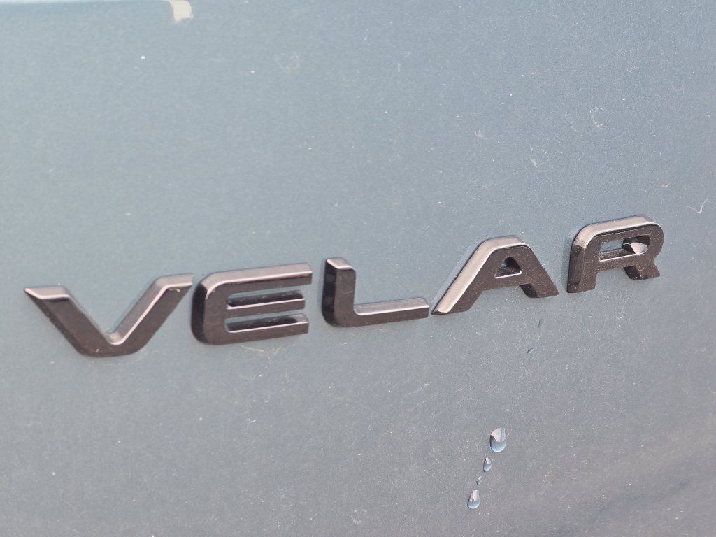 New 2026 Land Rover Range Rover Velar Dynamic SE AWD/4WD image 18