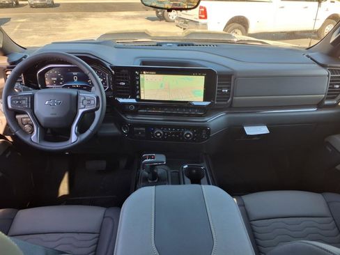 New 2025 Chevrolet Silverado 1500 ZR2 w/ Technology Package image 13