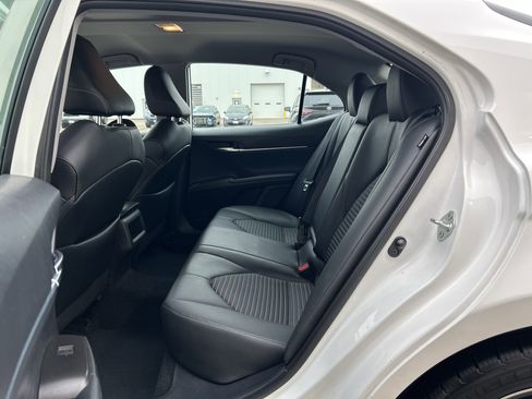 Certified 2023 Toyota Camry SE image 16