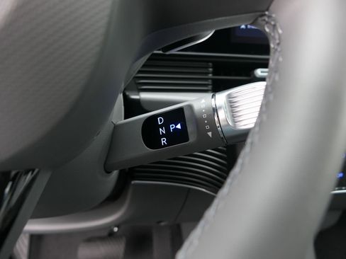 New 2026 Hyundai Ioniq 5 SEL image 12