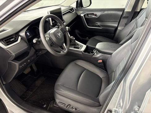 Used 2025 Toyota RAV4 XLE Premium w/ Weather Package FWD image 28