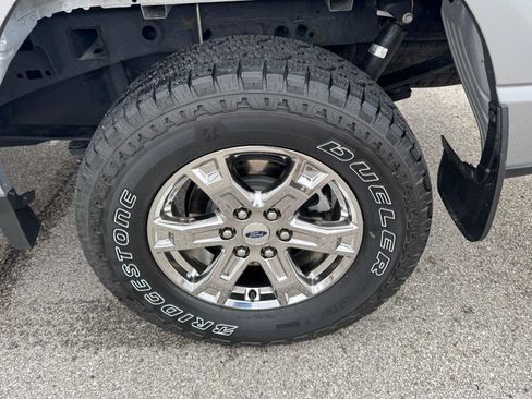 Used 2021 Ford F150 Lariat image 7