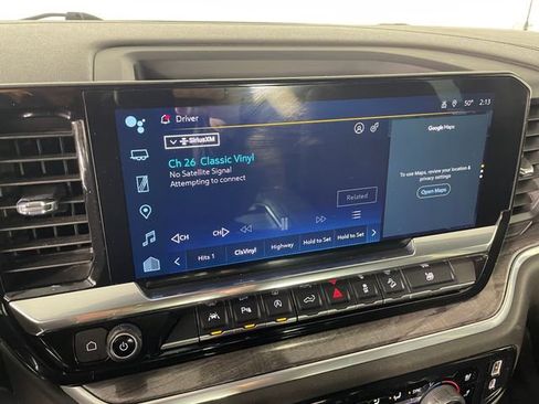 Used 2022 Chevrolet Silverado 1500 LTZ w/ LTZ Premium Package image 7