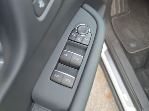 New 2026 Buick Enclave Sport Touring w/ Power Package image 19