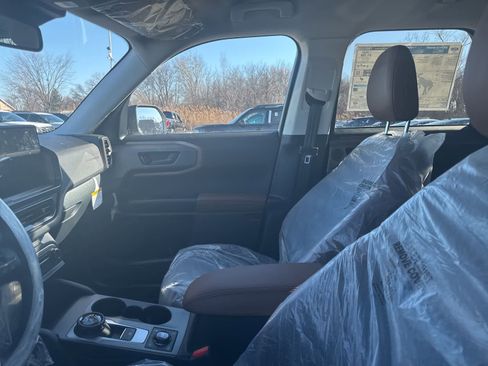 New 2026 Ford Bronco Sport Outer Banks w/ Sasquatch Outer Banks Package image 27