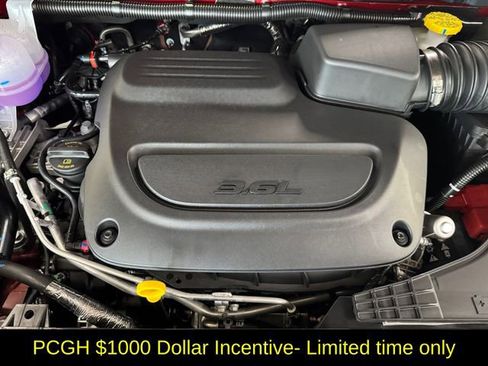 New 2026 Chrysler Pacifica Select image 6