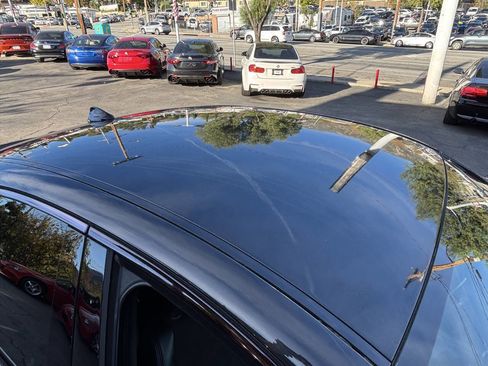 Used 2017 Alfa Romeo Giulia Quadrifoglio image 29