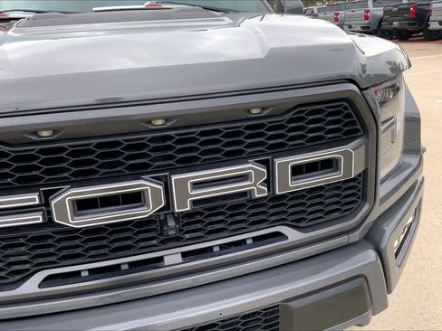Used 2018 Ford F150 Raptor w/ Equipment Group 802A Luxury image 29