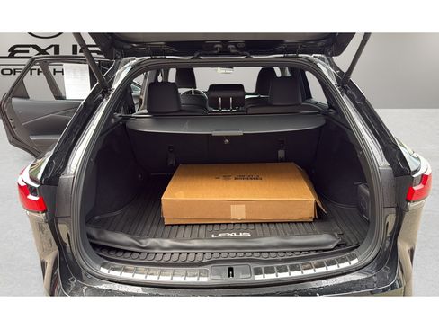Used 2023 Lexus RX 350 w/ Accessory Package (2T) AWD/4WD image 18