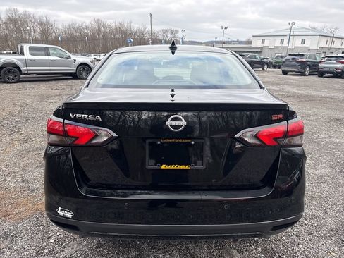 Used 2024 Nissan Versa SR FWD image 8