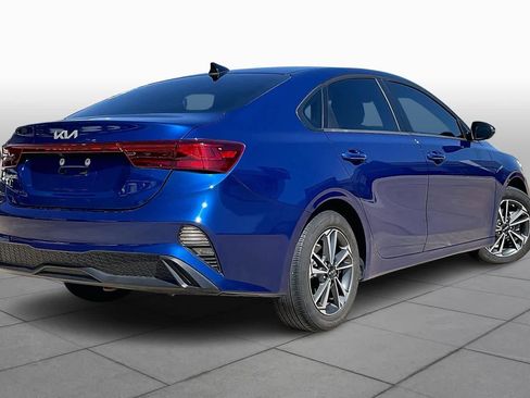 Used 2024 Kia Forte LXS w/ LXS Technology Package image 12