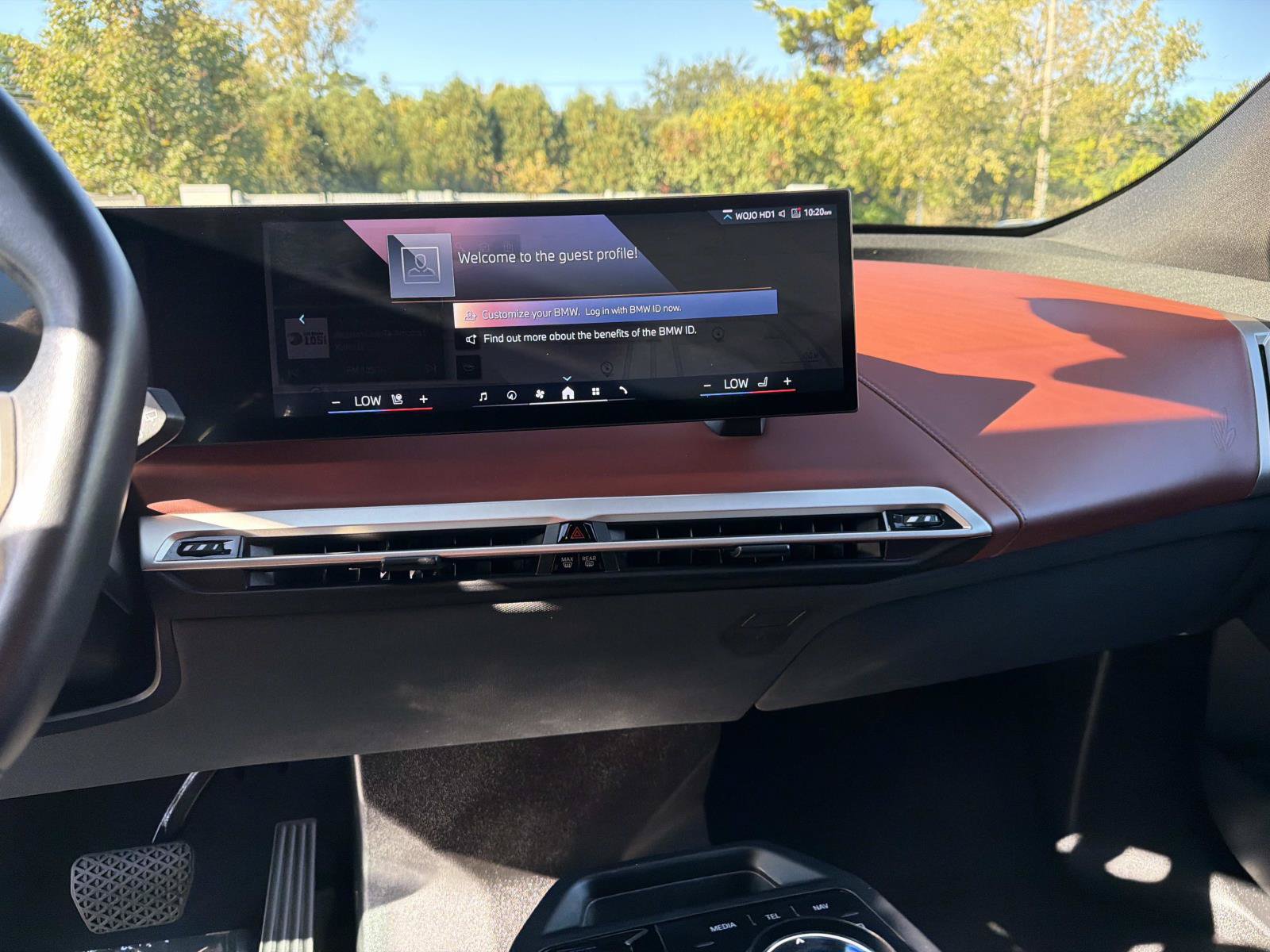 Certified 2024 BMW iX xDrive50 AWD/4WD image 16