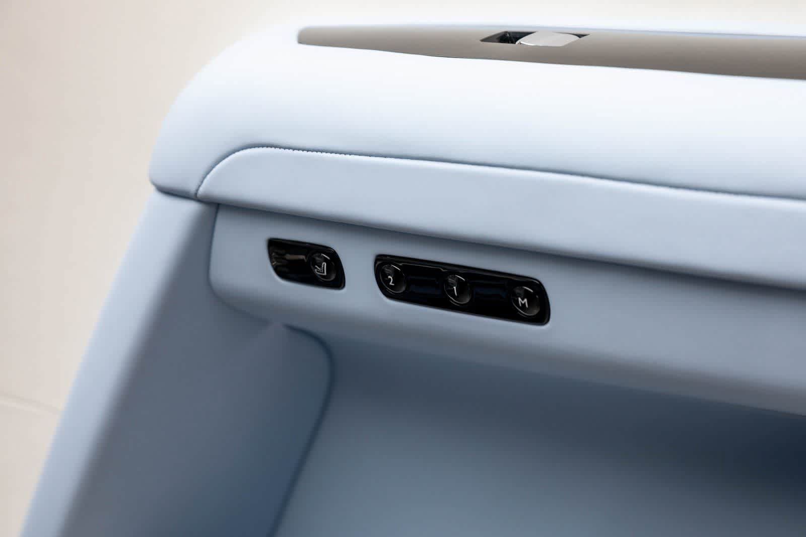 New 2026 Rolls-Royce Ghost AWD/4WD image 39
