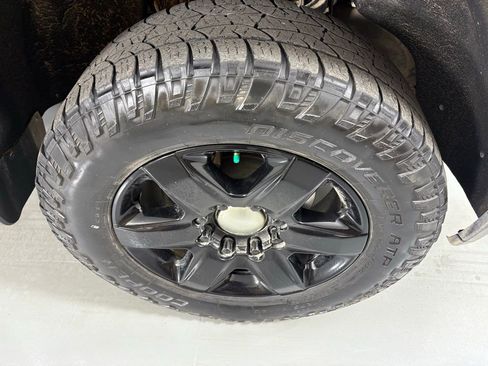 Used 2021 Chevrolet Silverado 3500 LTZ w/ LTZ Premium Package image 13