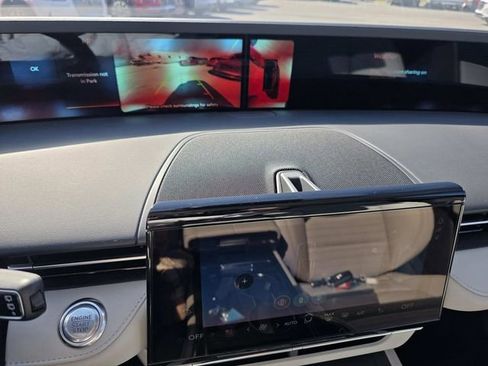 New 2026 Lincoln Nautilus Reserve w/ Jet Appearance Package image 13