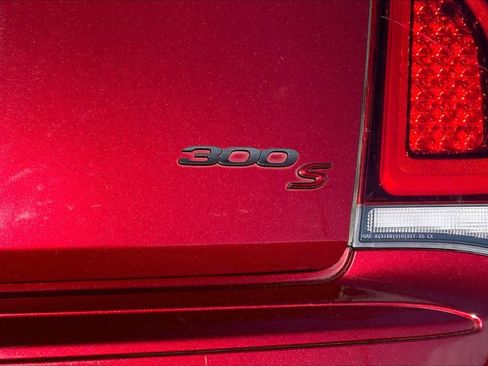 Used 2023 Chrysler 300 S image 9