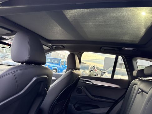 Used 2019 BMW X1 xDrive28i image 16