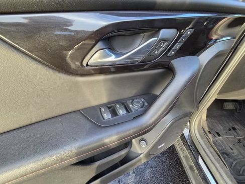 Used 2020 Chevrolet Blazer RS FWD image 11