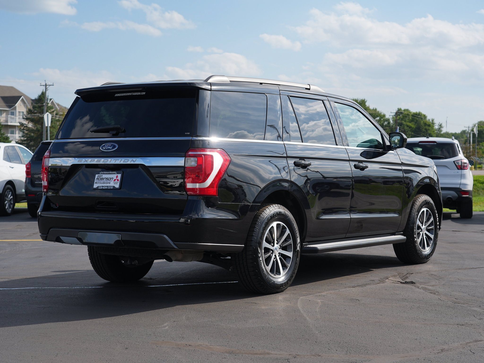 Used 2021 Ford Expedition XL AWD/4WD image 3