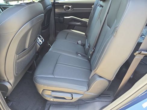 New 2026 Kia Sorento S FWD image 16