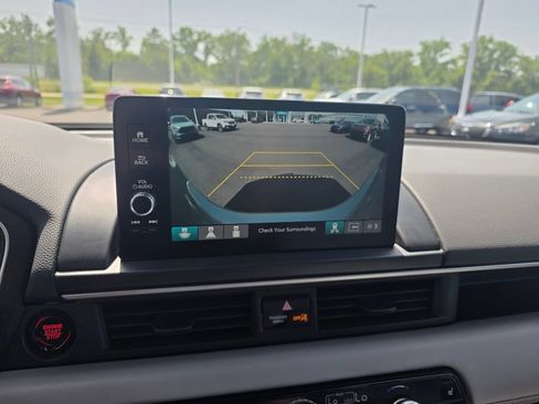 Certified 2025 Honda Pilot EX-L image 17