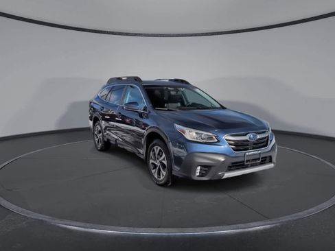 Used 2022 Subaru Outback Limited image 2