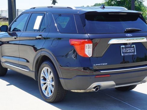 Used 2021 Ford Explorer Limited AWD/4WD image 8