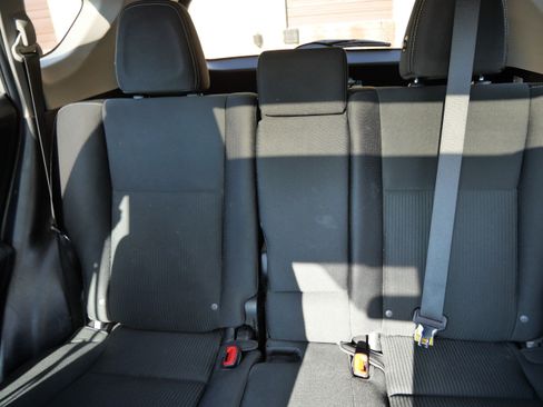Used 2015 Toyota RAV4 XLE FWD image 13
