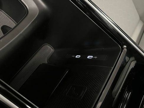 New 2025 Volkswagen ID.4 Pro S image 17