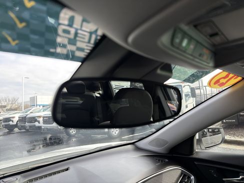 Used 2023 Chevrolet Malibu LT image 26