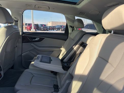 Used 2021 Audi Q7 3.0T Prestige w/ Prestige Package image 35
