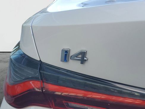 Used 2024 BMW i4 eDrive40 image 7