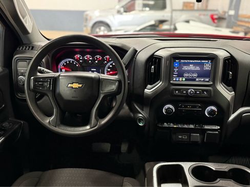 Used 2022 Chevrolet Silverado 1500 Custom image 24