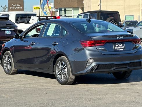 Used 2023 Kia Forte LXS w/ LXS Technology Package image 7