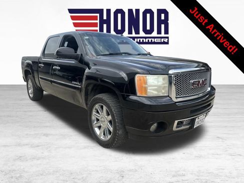 Used 2011 GMC Sierra 1500 Denali RWD image 1