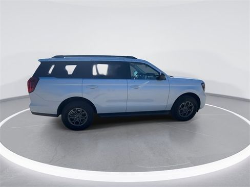 Certified 2025 Ford Expedition Active image 12