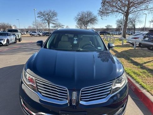 Used 2018 Lincoln MKX Reserve image 2