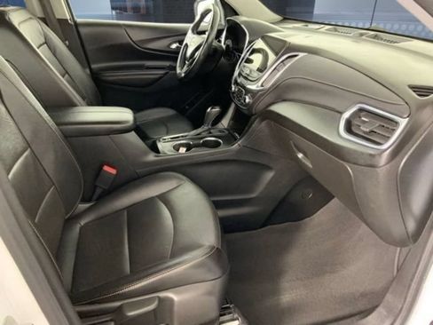 Used 2020 Chevrolet Equinox Premier AWD/4WD image 17