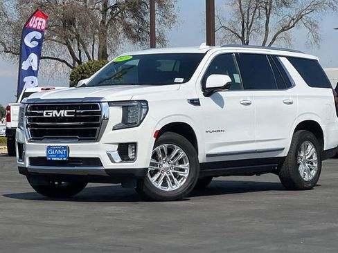 Used 2021 GMC Yukon SLT w/ Rear Media and Nav Package image 8