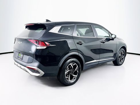 Used 2025 Kia Sportage LX image 9