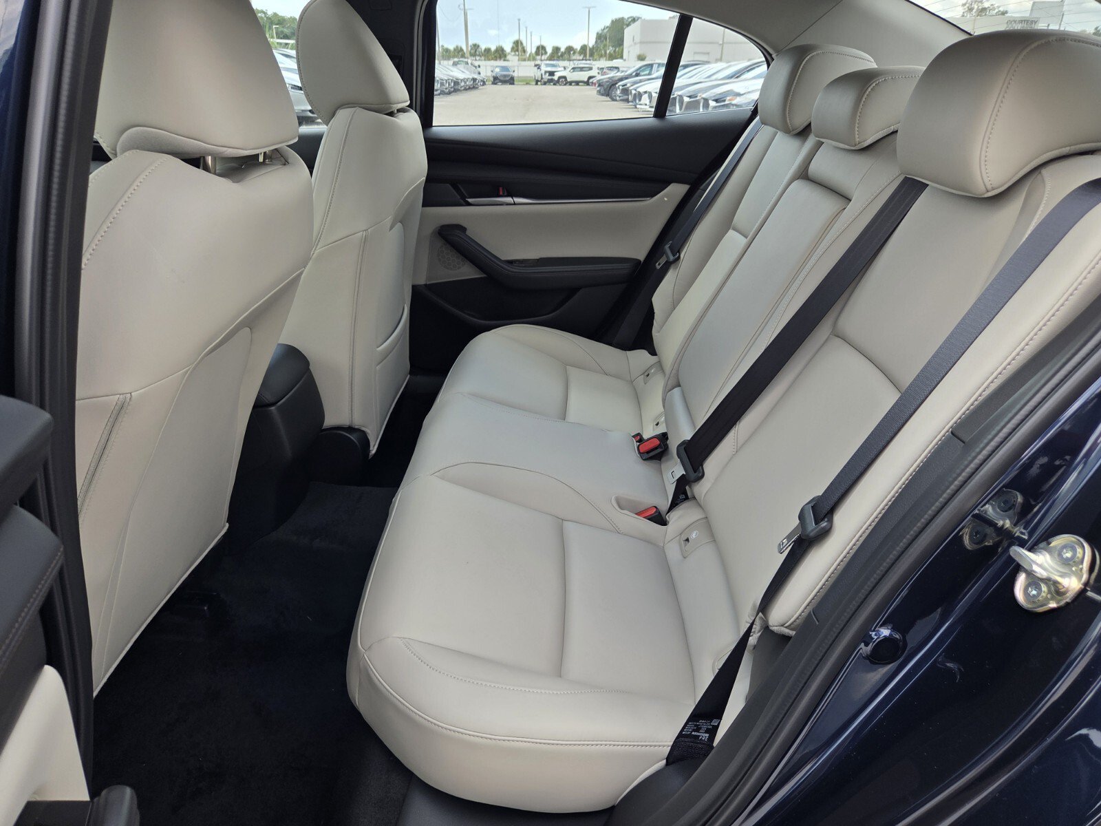 New 2026 MAZDA MAZDA3 2.5 S Sedan w/ Preferred Pkg FWD image 9