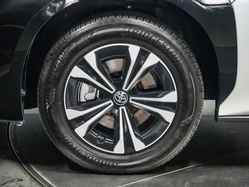 Certified 2023 Toyota bZ4X FWD image 10