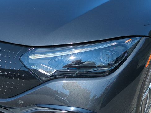 Used 2023 Mercedes-Benz EQE 350+ 4MATIC Sedan image 9